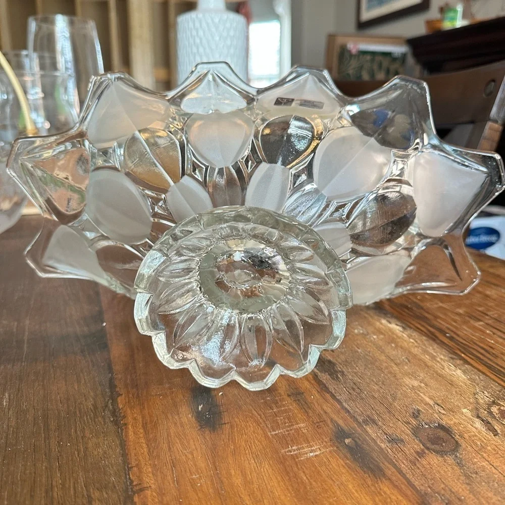 Crystal Clear Studios Moravia Hand Finished Crystal Oval Bowl With Fluted Edge